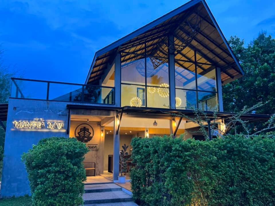 ホテル The Mantra Navi Ko Lanta エクステリア 写真