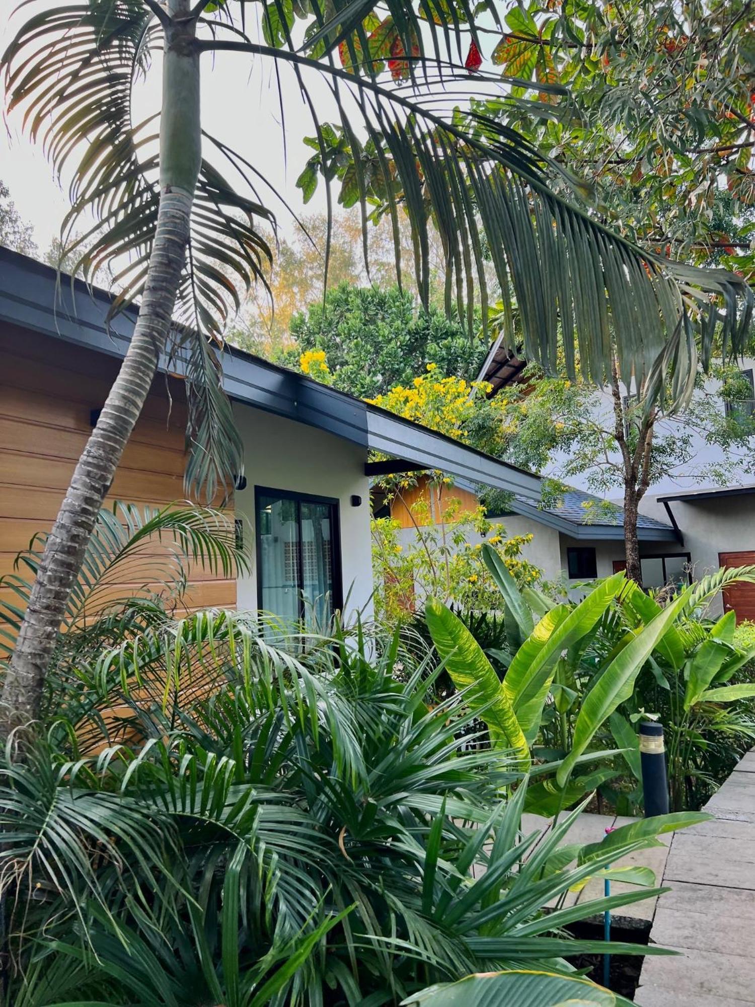 ホテル The Mantra Navi Ko Lanta エクステリア 写真